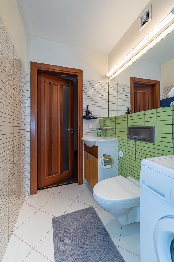 Panoramic City Centre Apartment By Polo Apartments كاوناس المظهر الخارجي الصورة